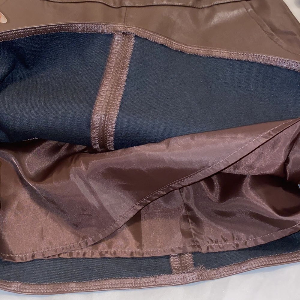 Leather mini skirt - Picture 3 of 5